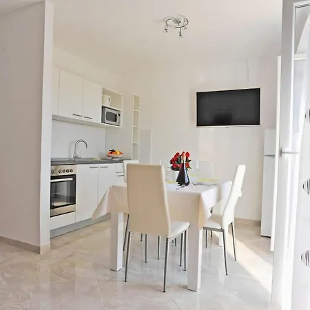 Apartment Mato Sutivan Exterior photo