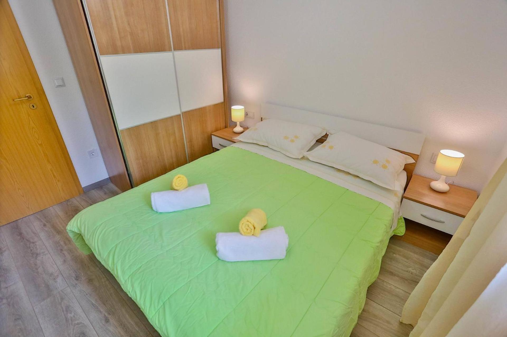 Mato Apartment Sutivan