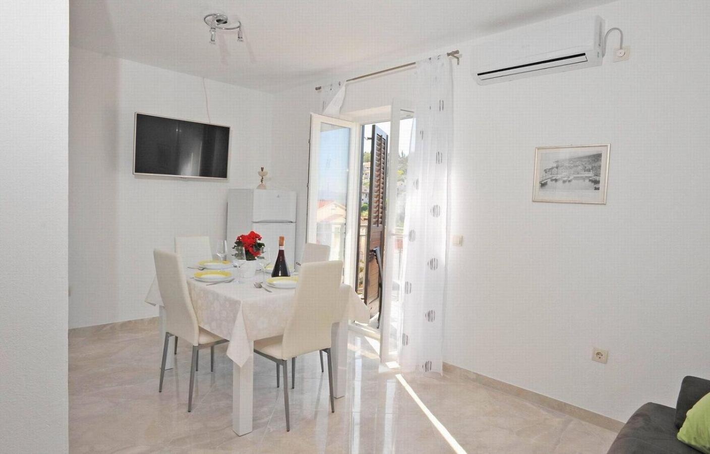 Apartment Mato *