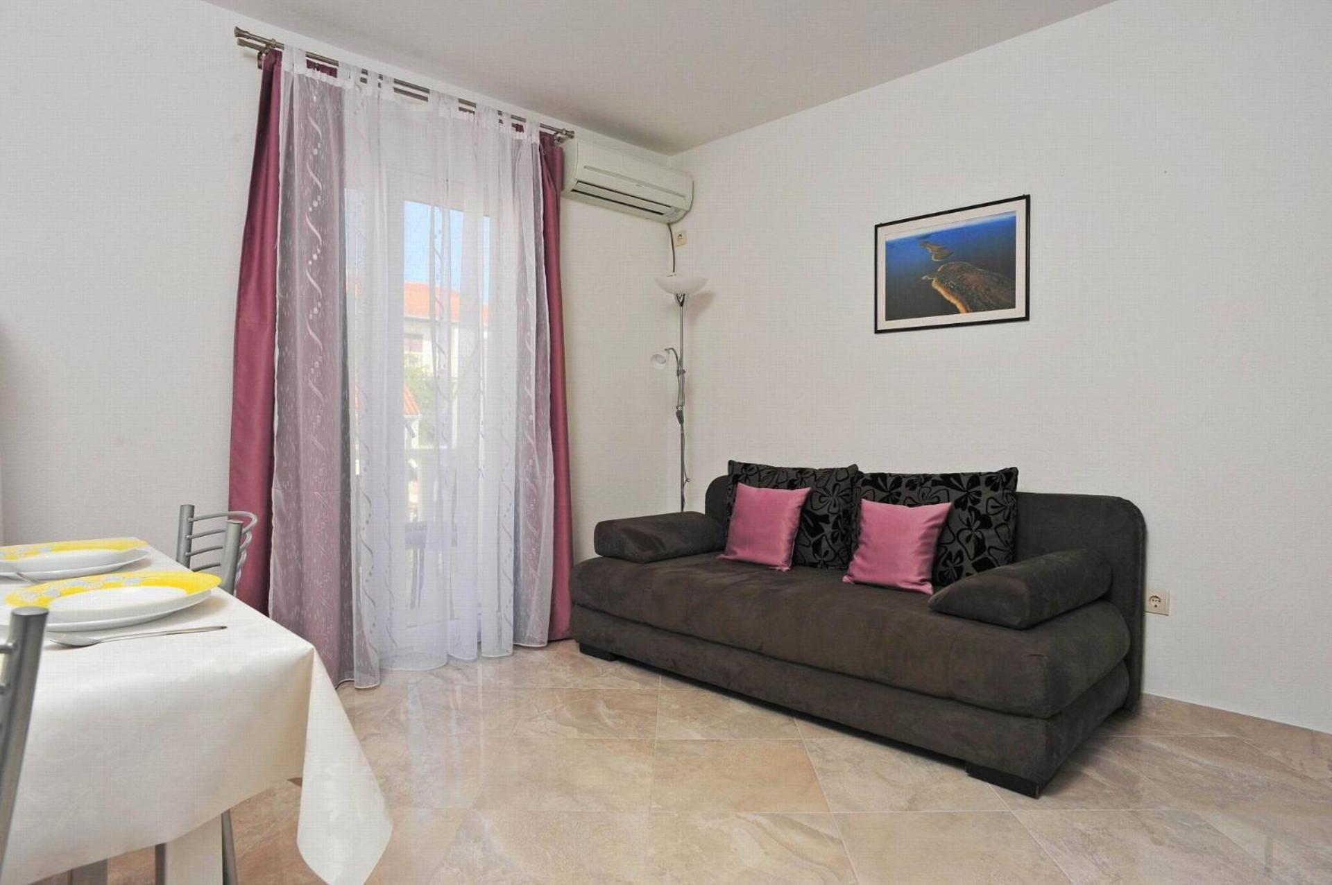 Apartment Mato Sutivan