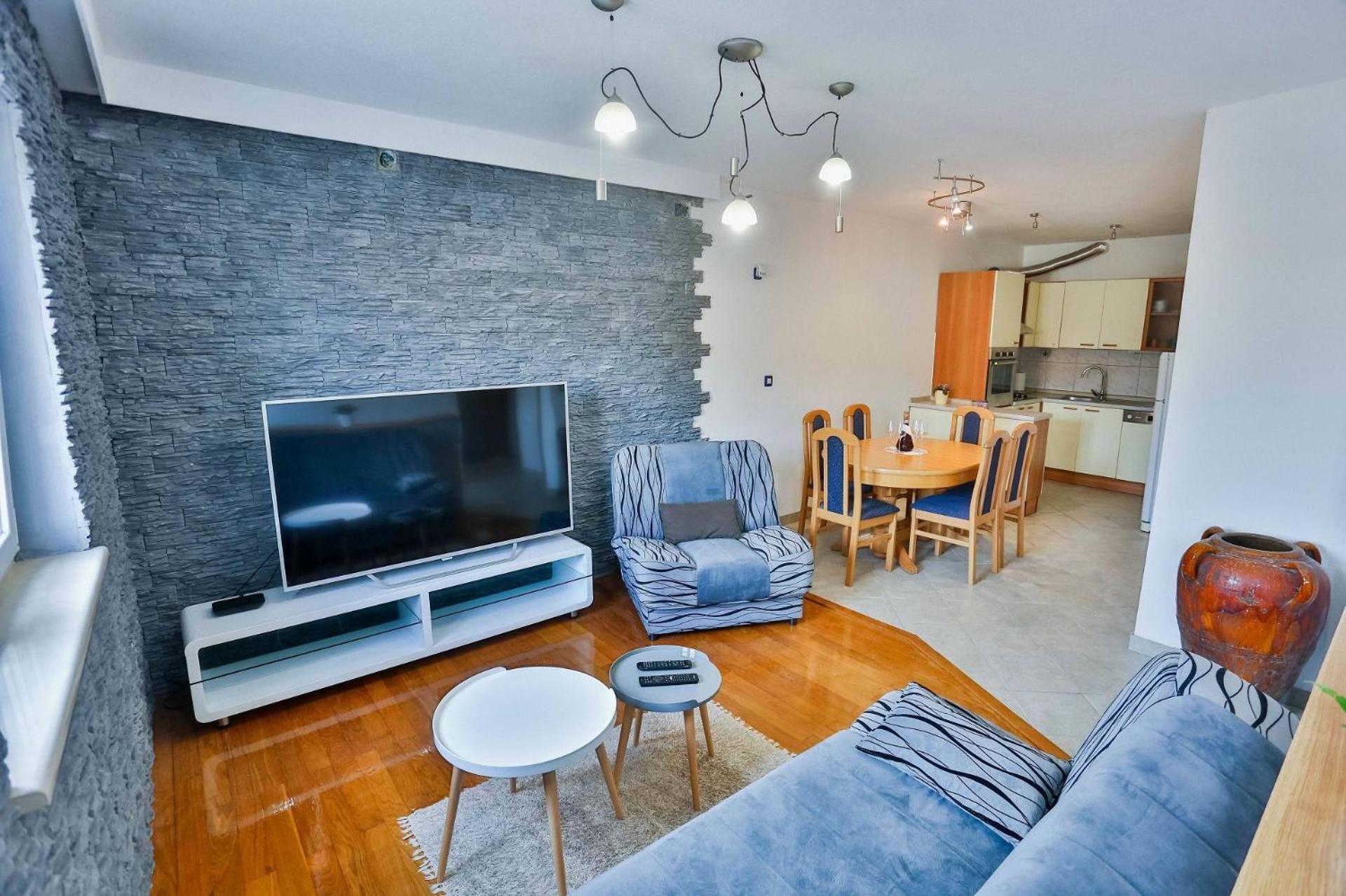 Apartment Mato *